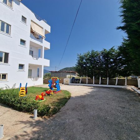 קסאמיל Harizi Apartments מראה חיצוני תמונה