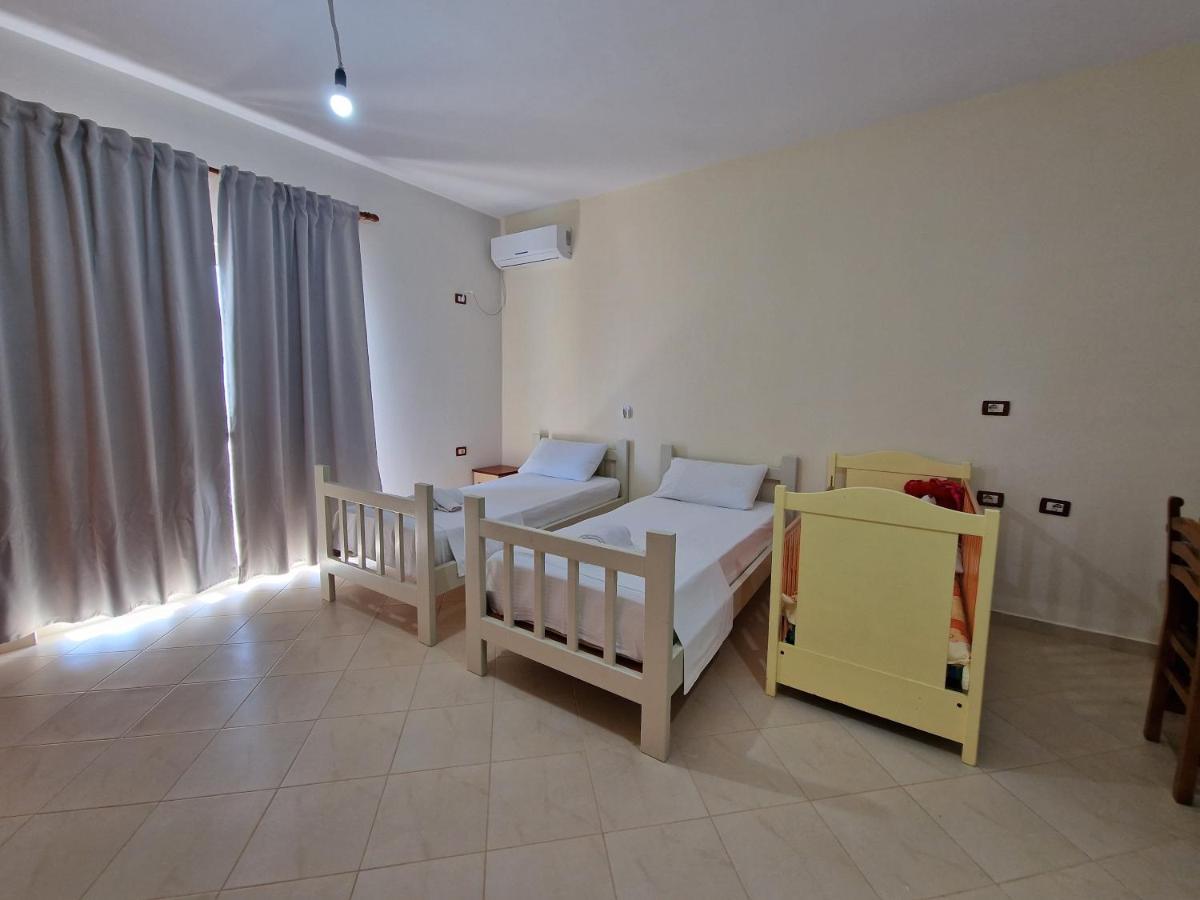 קסאמיל Harizi Apartments מראה חיצוני תמונה