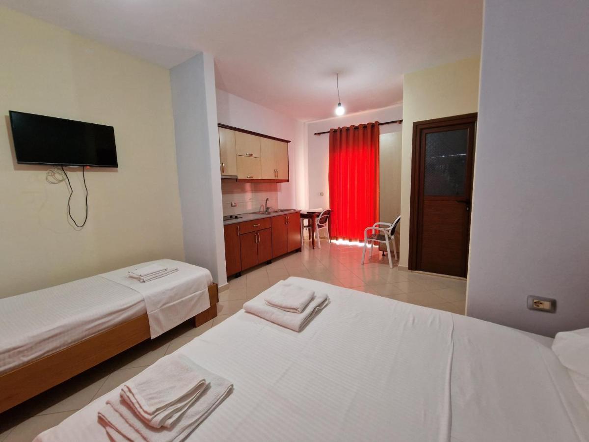 קסאמיל Harizi Apartments מראה חיצוני תמונה